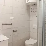 6 Bedroom Cozy In 宁